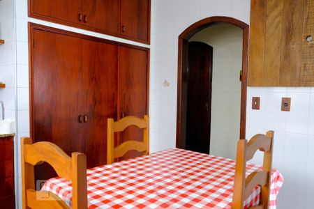 Casa à venda com 159m², 3 quartos e 4 vagasCozinha