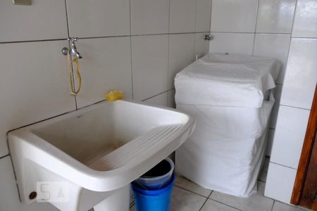 Casa à venda com 159m², 3 quartos e 4 vagasLavanderia