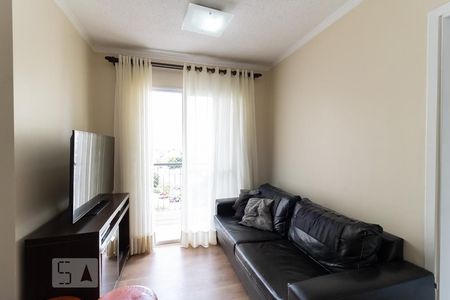 Sala de apartamento para alugar com 2 quartos, 50m² em Vila Firmiano Pinto, São Paulo