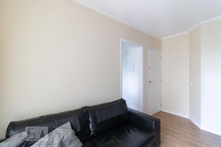 Sala de apartamento para alugar com 2 quartos, 50m² em Vila Firmiano Pinto, São Paulo