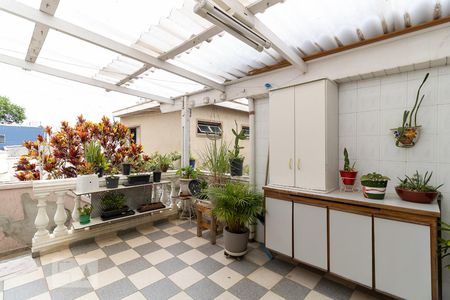 Casa à venda com 178m², 3 quartos e 2 vagasLavanderia