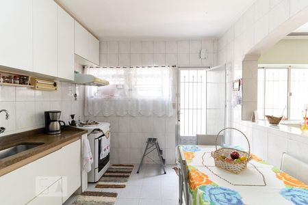 Casa à venda com 178m², 3 quartos e 2 vagasCozinha