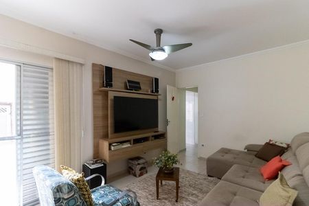 Casa à venda com 178m², 3 quartos e 2 vagasSala de Estar