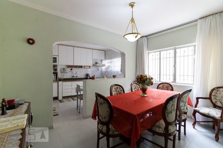 Casa à venda com 178m², 3 quartos e 2 vagasSala de Jantar