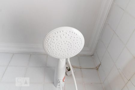 Casa à venda com 178m², 3 quartos e 2 vagasBanheiro