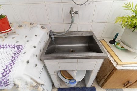 Casa à venda com 178m², 3 quartos e 2 vagasLavanderia