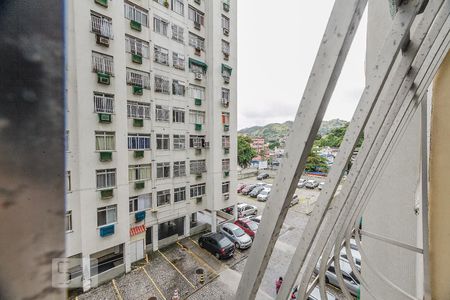 Vista do Quarto 2 de apartamento para alugar com 2 quartos, 55m² em Fonseca, Niterói