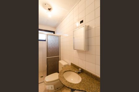 Apartamento à venda com 105m², 3 quartos e 2 vagasBanheiro da suíte