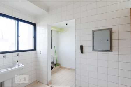 Apartamento à venda com 105m², 3 quartos e 2 vagasÁrea de serviço