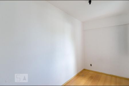 Apartamento à venda com 105m², 3 quartos e 2 vagasQuarto 3
