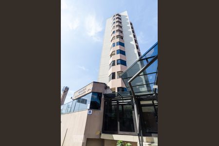 Apartamento à venda com 105m², 3 quartos e 2 vagasFachada