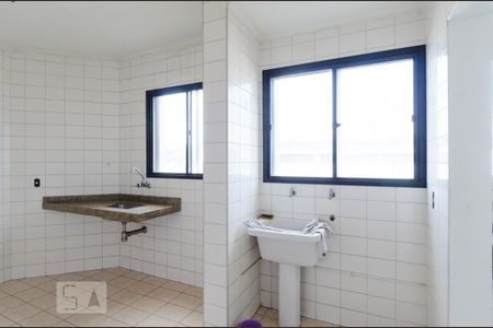 Apartamento à venda com 105m², 3 quartos e 2 vagasÁrea de serviço