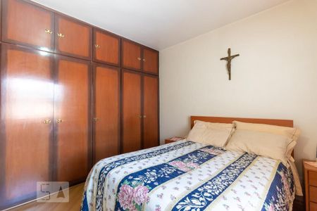 Casa à venda com 180m², 3 quartos e 2 vagas Casa à venda com 180m², 3 quartos e 2 vagasSuíte