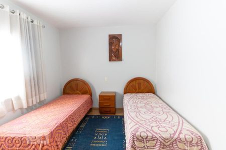 Casa à venda com 180m², 3 quartos e 2 vagas Casa à venda com 180m², 3 quartos e 2 vagasQuarto 3