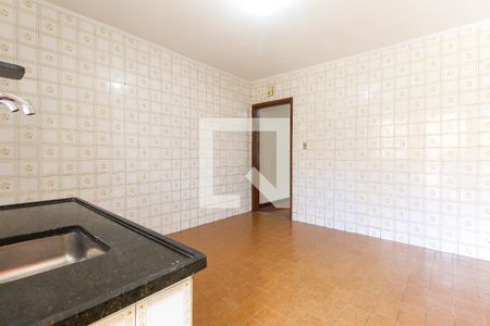 Casa à venda com 80m², 2 quartos e sem vaga Casa à venda com 80m², 2 quartos e sem vagaCozinha