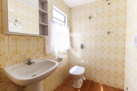 Casa à venda com 80m², 2 quartos e sem vaga Casa à venda com 80m², 2 quartos e sem vagaBanheiro