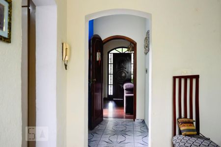 Casa à venda com 240m², 3 quartos e 4 vagasCorredor Terreo