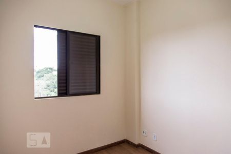 Apartamento para alugar com 75m², 3 quartos e 1 vagaQuarto 2