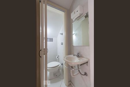 Lavabo de casa à venda com 6 quartos, 390m² em Chácara Santo Antônio (zona Leste), São Paulo