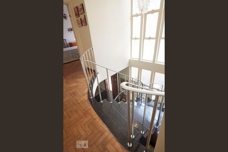 Corredor de casa à venda com 4 quartos, 269m² em Sumaré, São Paulo