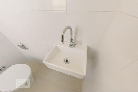 Apartamento à venda com 70m², 3 quartos e 1 vagaBanheiro de Serviço