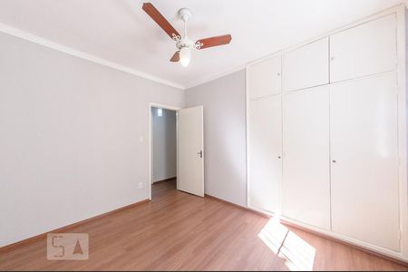 Apartamento à venda com 70m², 3 quartos e 1 vagaQuarto 2