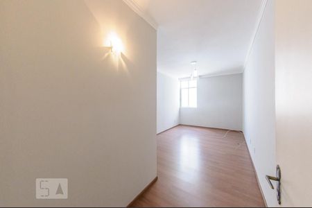 Entrada de apartamento para alugar com 3 quartos, 70m² em Jardim Proença, Campinas