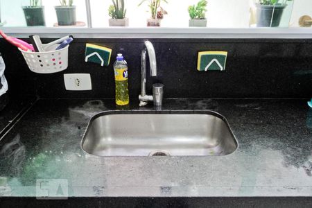 Casa à venda com 230m², 4 quartos e 3 vagas Casa à venda com 230m², 4 quartos e 3 vagasCozinha