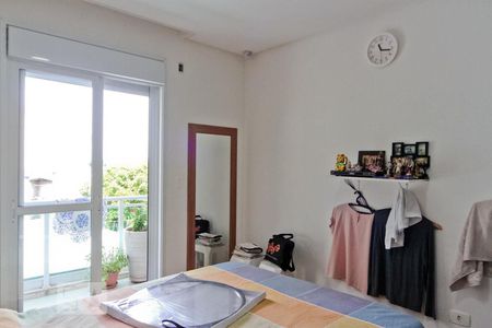 Casa à venda com 230m², 4 quartos e 3 vagas Casa à venda com 230m², 4 quartos e 3 vagasSuíte 3