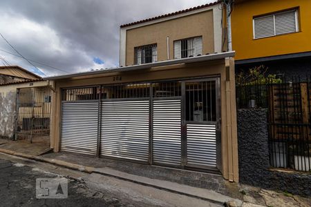 Casa para alugar com 40m², 1 quarto e sem vagaFachada