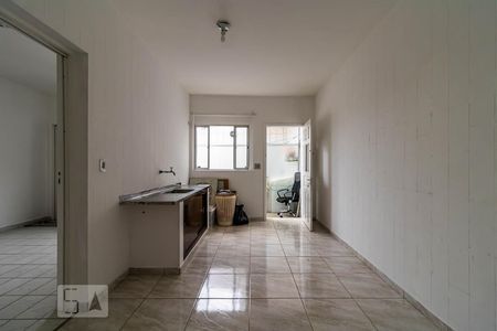 Cozinha/Sala de casa para alugar com 1 quarto, 40m² em Vila das Merces, São Paulo