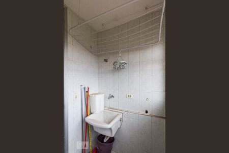 Apartamento para alugar com 55m², 2 quartos e 1 vagaÁrea de Serviço