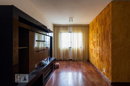 Apartamento para alugar com 55m², 2 quartos e 1 vagaSala