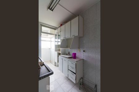Apartamento para alugar com 55m², 2 quartos e 1 vagaCozinha