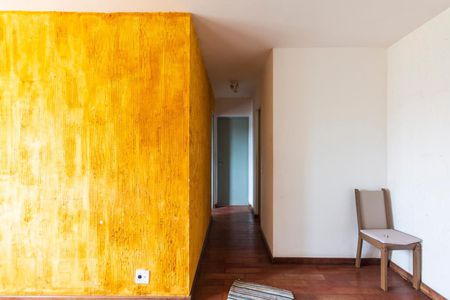 Sala de apartamento para alugar com 2 quartos, 55m² em Vila Mira, São Paulo