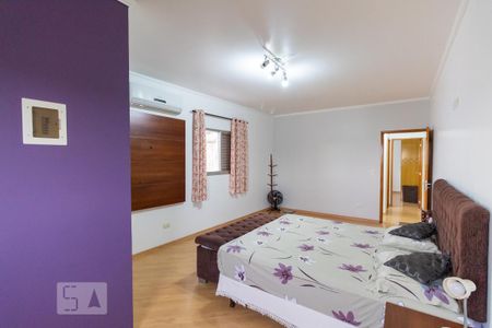 Suíte 1 de casa para alugar com 2 quartos, 180m² em Vila Silvia, São Paulo