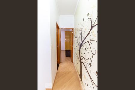 Corredor de casa para alugar com 2 quartos, 180m² em Vila Silvia, São Paulo