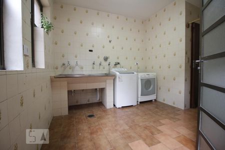 Casa à venda com 500m², 5 quartos e 7 vagasÁrea de Serviço