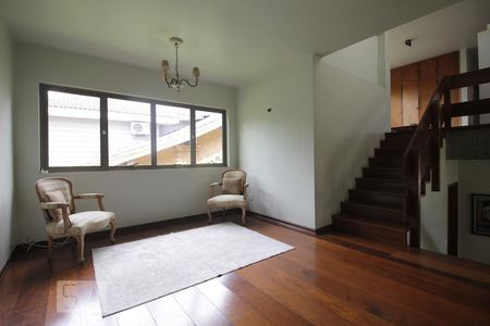 Casa à venda com 500m², 5 quartos e 7 vagasSala