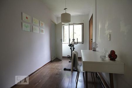 Casa à venda com 500m², 5 quartos e 7 vagasSuíte 1