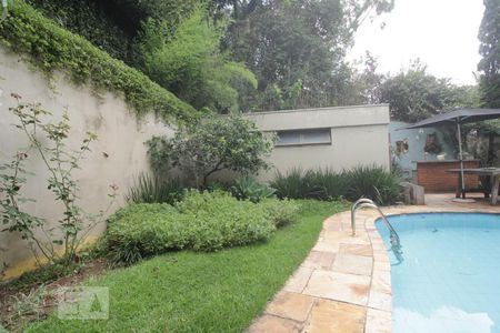 Casa à venda com 500m², 5 quartos e 7 vagasÁrea Externa