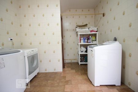 Casa à venda com 500m², 5 quartos e 7 vagasÁrea de Serviço