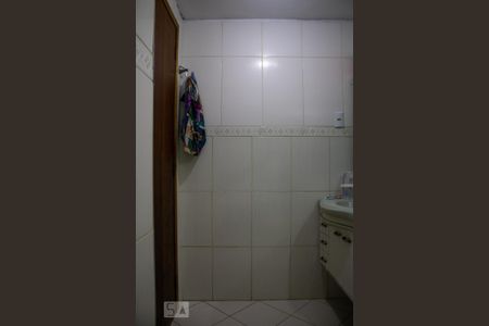 Casa à venda com 270m², 5 quartos e sem vagaBanheiro 2