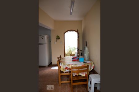 Casa à venda com 270m², 5 quartos e sem vagaCozinha