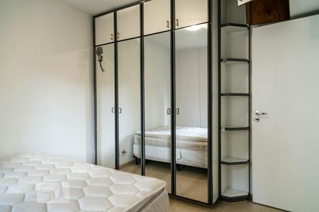 Quarto 2 de apartamento para alugar com 3 quartos, 70m² em Vila Andrade, São Paulo