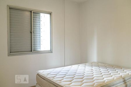 Quarto 2 de apartamento para alugar com 3 quartos, 70m² em Vila Andrade, São Paulo