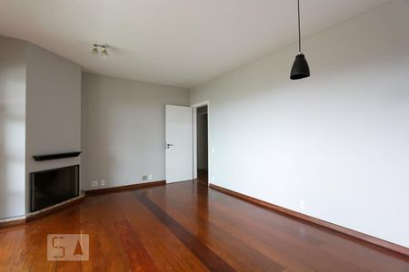 Apartamento à venda com 125m², 4 quartos e 3 vagasSala