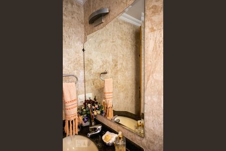 Apartamento à venda com 280m², 4 quartos e 4 vagas Apartamento à venda com 280m², 4 quartos e 4 vagasLavabo