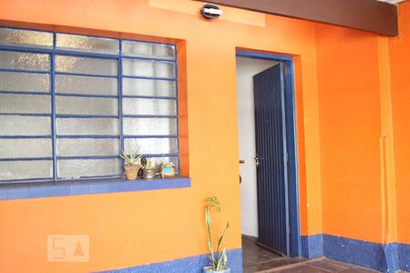 Casa à venda com 153m², 3 quartos e 2 vagas Casa à venda com 153m², 3 quartos e 2 vagasGaragem