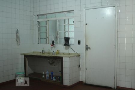 Casa à venda com 153m², 3 quartos e 2 vagas Casa à venda com 153m², 3 quartos e 2 vagasCozinha